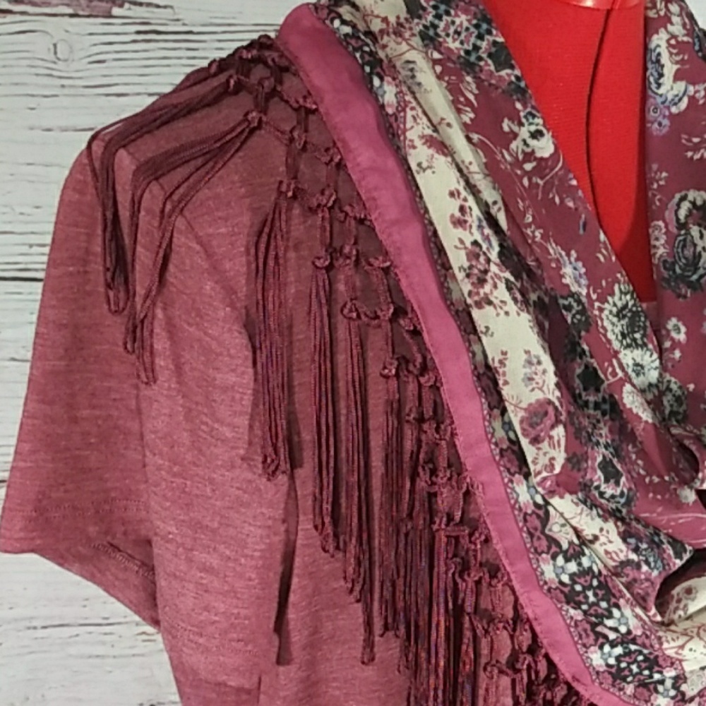 Style & co Women T-Shirt With Fringe Scarf Sz S - Picture 7 of 8